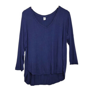 OLD Navy quarter length sleeve High low cut